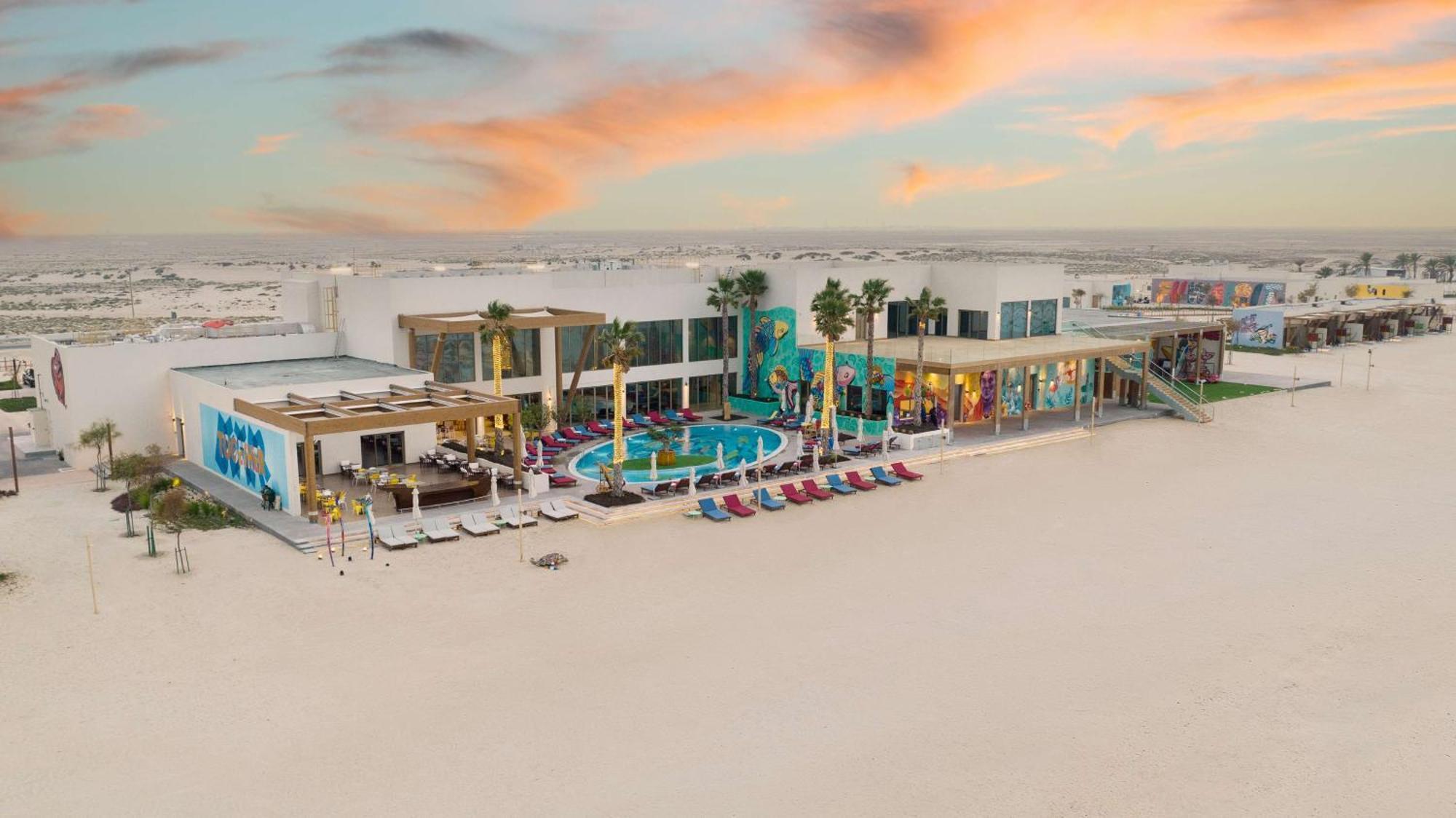 Fuwairit Kite Beach, Tapestry Collection By Hilton Fuwayrit エクステリア 写真